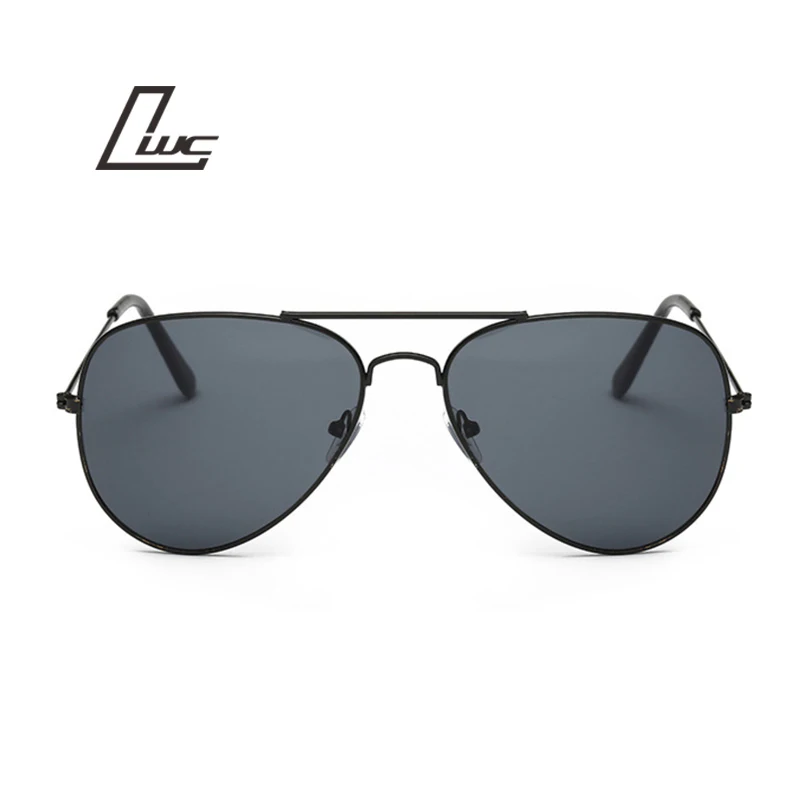 

Classic Pilot Sunglasses Women Men Brand Designer Vintage Sun Glasses For Women Driver Glasses Male Metal Frame Clear Lens