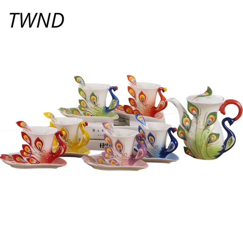 العظام الصين 3D الطاووس إبريق قهوة الكؤوس مجموعات أوروبا نمط coffeeware براد شاي أكواب مع الصحن ملعقة drinkware عشاق الهدايا