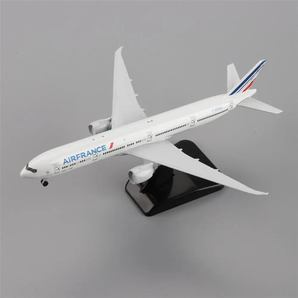 

TAIHONGYU B777-300ER Airplane Model w/Stand Collections Diecast Toys Vietnam France