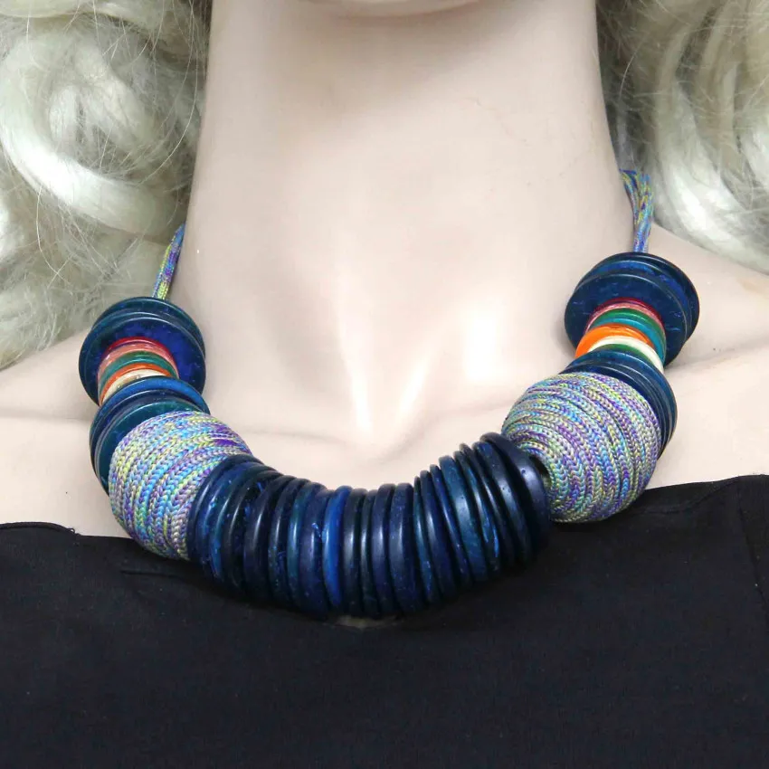 MANILAI Handmade Beach Bohemian Statement Necklace For Women Chunky Choker Coconut shell Collar Necklace Bijoux Femme