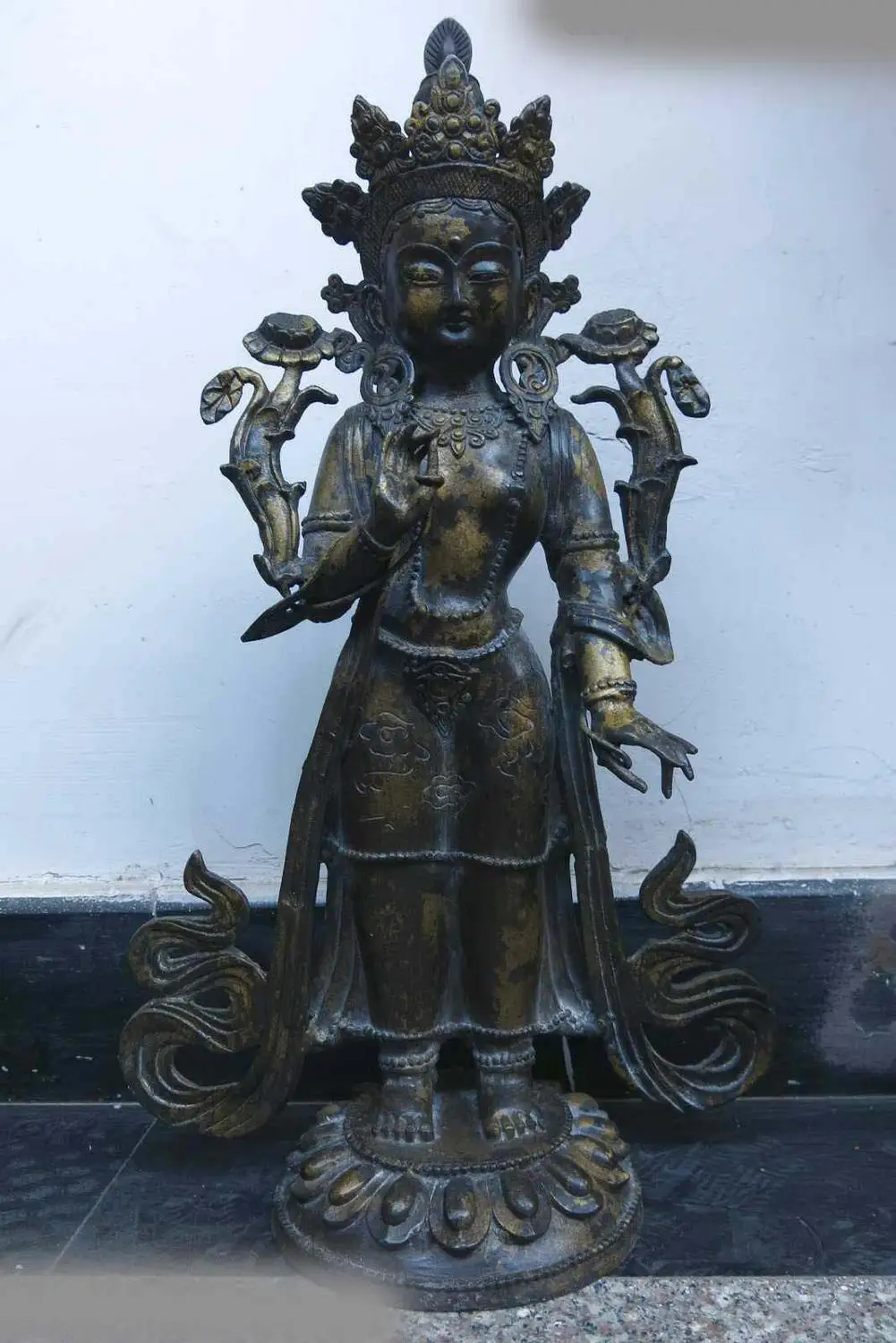 

21" China bronze gild carved finely sculpture lotus flower Guanyin Tara Statue