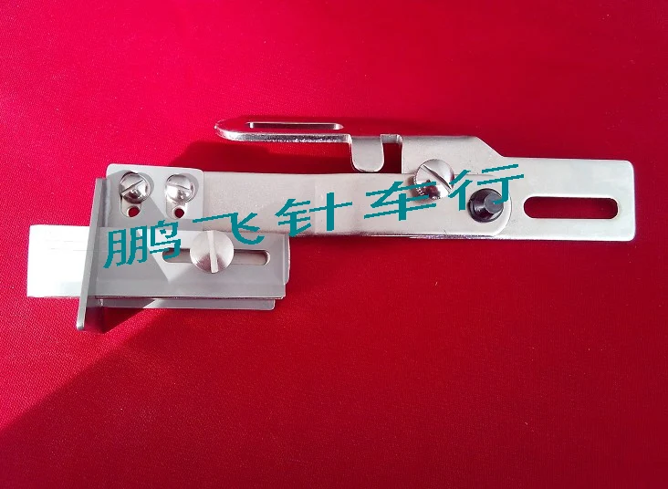 

Pull cylinder type sewing vehicle tube flange guide device (set-up) cylinder flange guide for a vehicle
