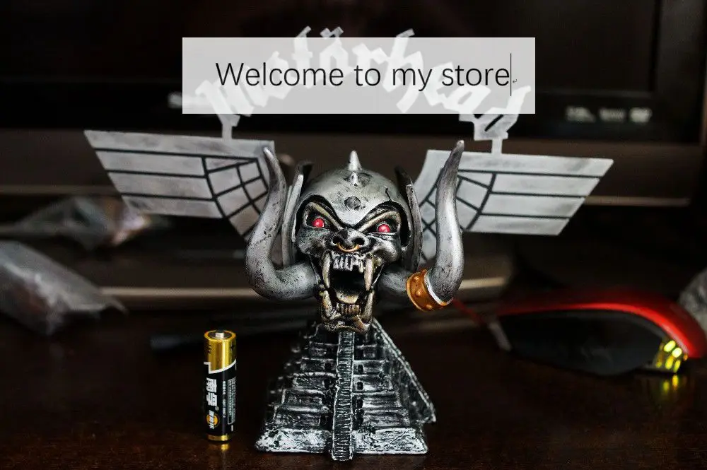 

Hard-Rock-Heavy-Metal-Ban-LOGO-Statue