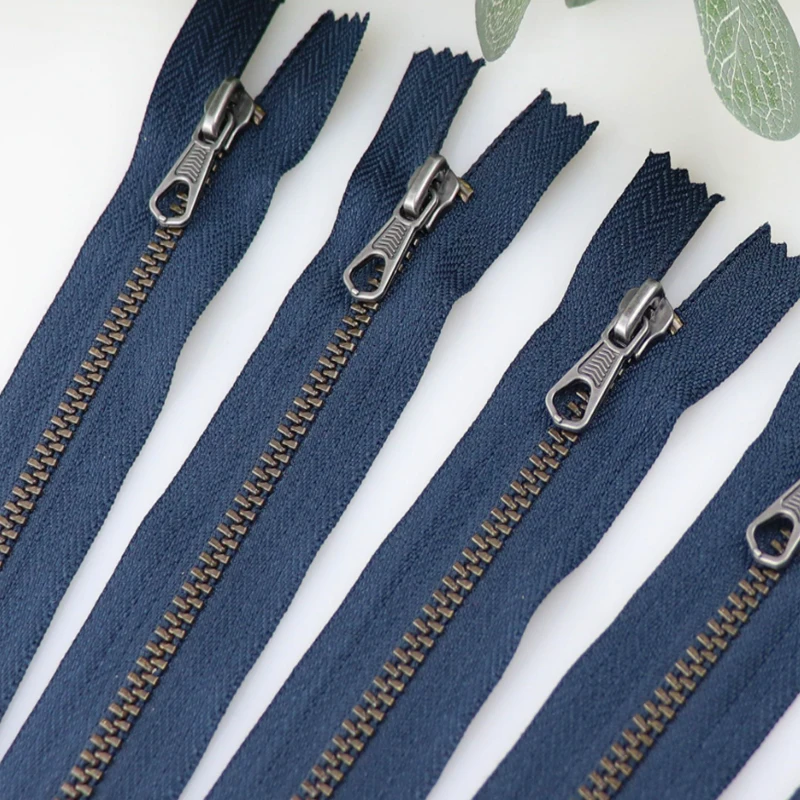 METAL ZIPPER 2