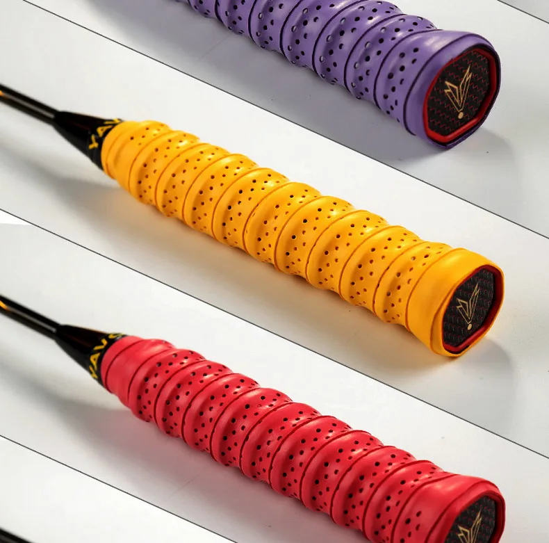 4438108674_597319256