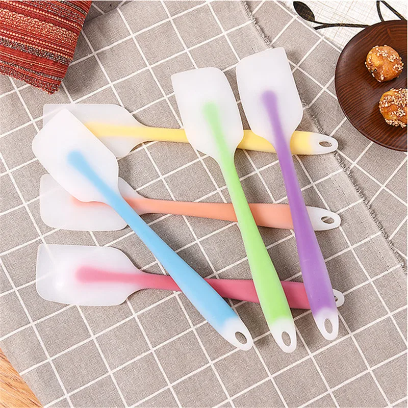  Translucent Large FDA Silicone One Scraper Cake Scraper Baking Tool Cream Spatula Cake Scraper Baki