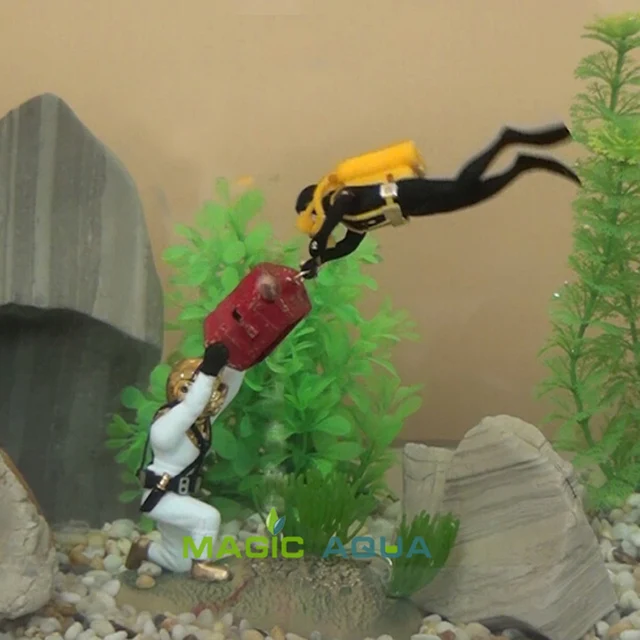 Double Treasure Hunter Diver Action Figure Fish Tank Ornament Aquarium