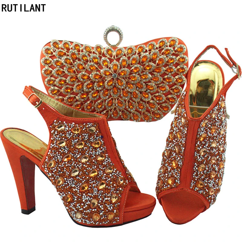 Nieuwe Mode Schoenen en Tas Set Afrikaanse Sets 2019 Dames Italiaanse Schoenen en Tas Set Versierd met Rhinestone Vrouwen Hoge hakken Nieuwe Mode Schoenen en Tas Set Afrikaanse Sets 2019 Dames Italiaanse Schoenen en Tas Set Versierd met Rhinestone Vrouwen Hoge hakken