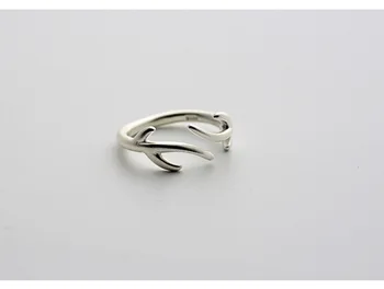 

30PCS- Animal Reindeer Ring Tree Branch Knuckle Rings Adjustable Deer Antler Band Rings Jewelry for Gift
