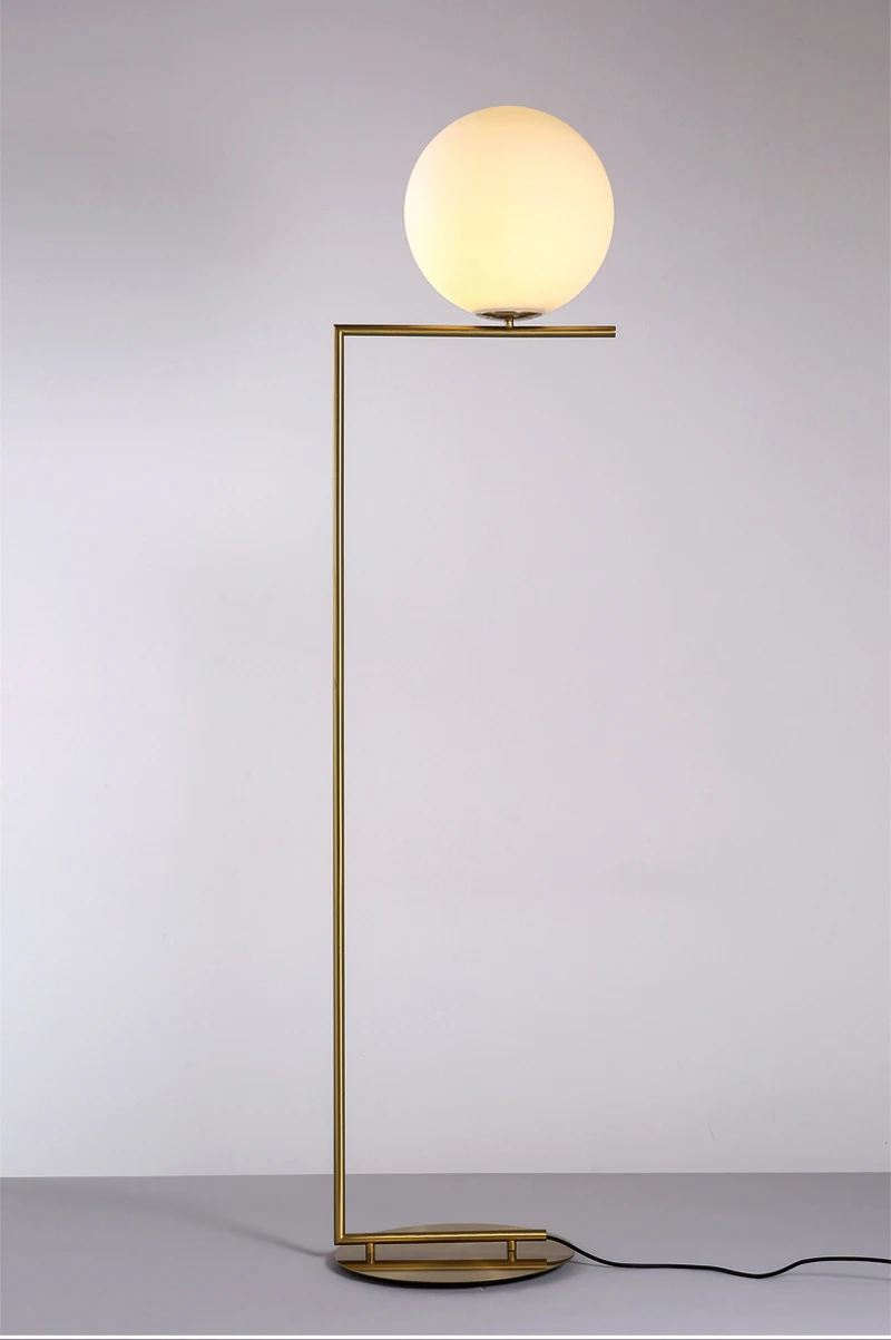 Современный минималистский стеклянный шар торшер Nordic личность прикроватная тумбочка для спальни гостиная диван мяч пол светодиодные