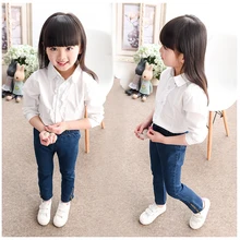 ; джинсы для девочек; брюки; коллекция года; сезон весна-осень; повседневные синие джинсы в стиле пэчворк; облегающие зауженные брюки для детей с эластичной резинкой на талии