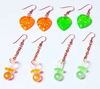 

24Pairs VINTAGE Plastic Charms Earring Retro Fashion Jewellery Girl Toy Pacifier birthday party Favors pinata novelty gift prize