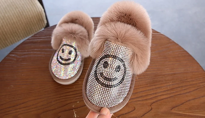 Новые зимние детские ботинки в Корейском стиле; удобные и милые зимние ботинки с натуральным мехом для девочек; модные детские ботинки