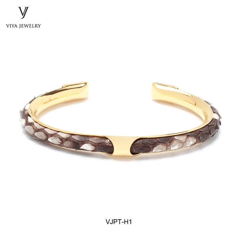 2018 new python leather Bangle C shape simple python design for men bracelet (38)