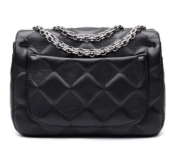 

by dhl or ems 50pcs 2017 Wave European and American Quilted Chain Bag Small Square Package Handbag Shoulder Messenger Bag