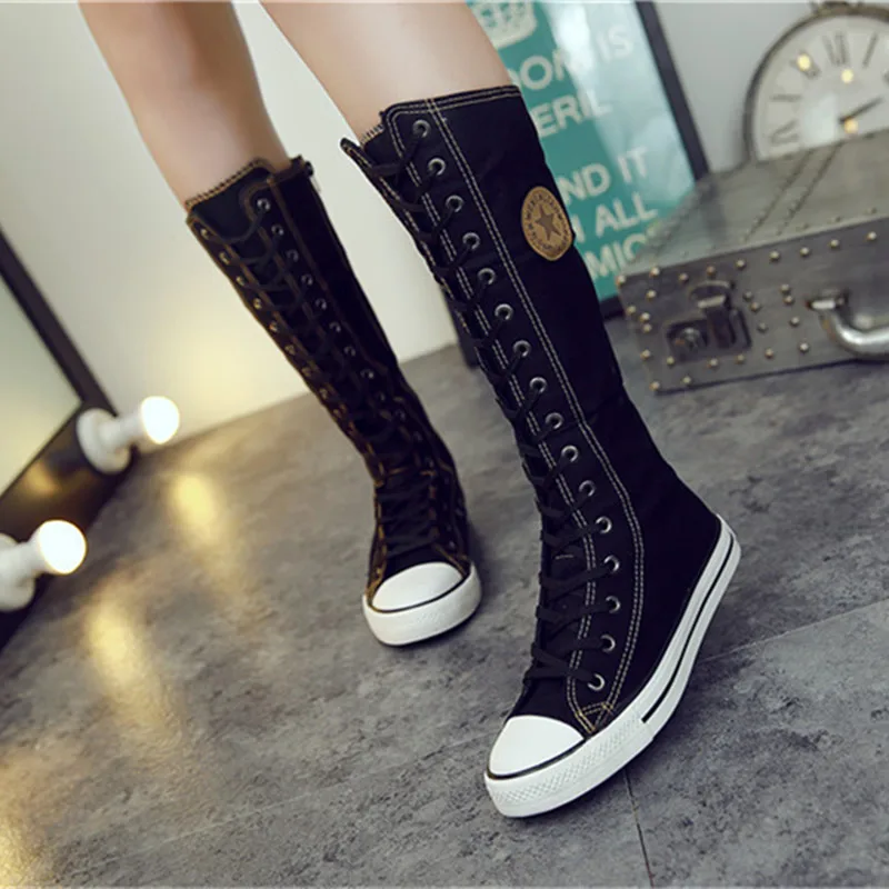 2018 جديد أزياء قماش الدانتيل البريدي الأحذية النساء المصفقين الرقص حذاء برقبة للركبة النساء الأحذية طويل القامة عارضة الشقق أحذية فاسق الفتي...