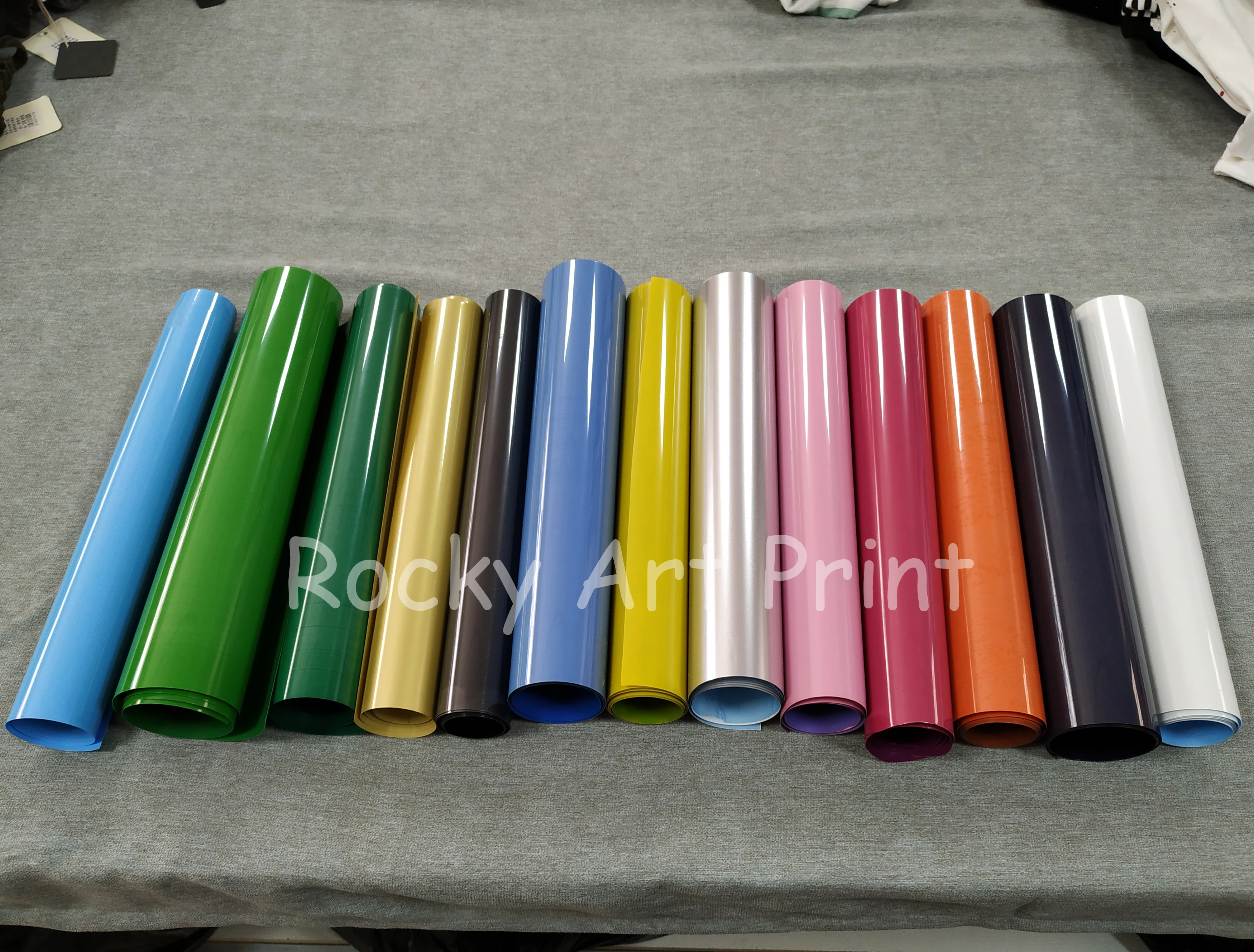 

FREE SHIPPING 30cmx100cm PU Heat Transfer Vinyl Cut By Cutting Plotter Cutter Heat Press Transfer DIY Iron ON T-shirt SALE
