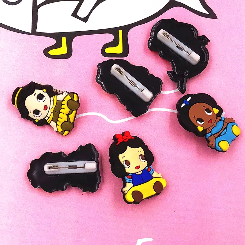 

1PCS Cute Cartoon Princess Snow White Mermaid Badges For Kids Clothes PVC Badges Kawaii Icons On Backpack Pin Brooch Badge