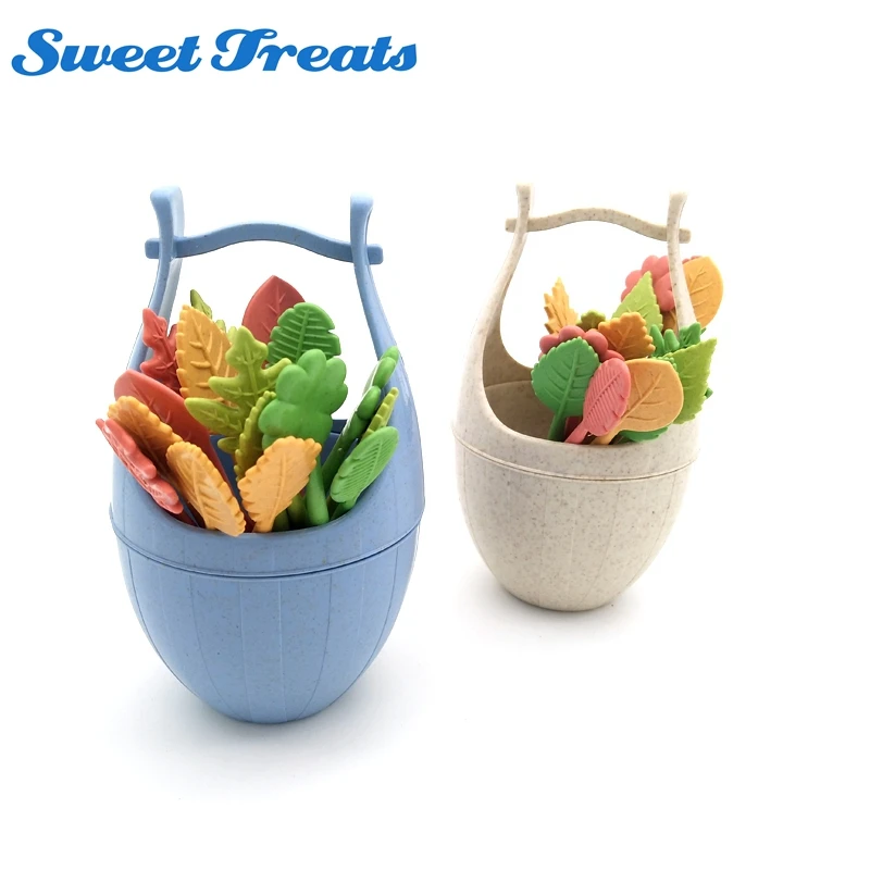 

Sweettreats 16pcs Green Biodegradable Natural Wheat Straw Leaves Fruit Fork Set Salad Vegetable Forks Picks Table Decor Tools