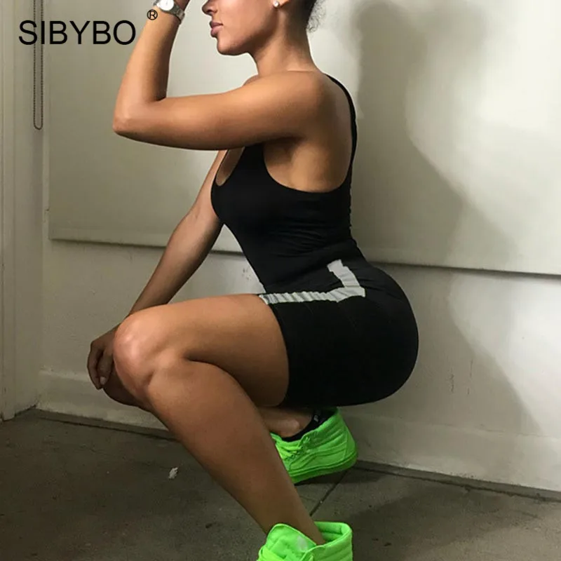 Женский комплект из двух предметов Sibybo светоотражающего топа без бретелек и шорт