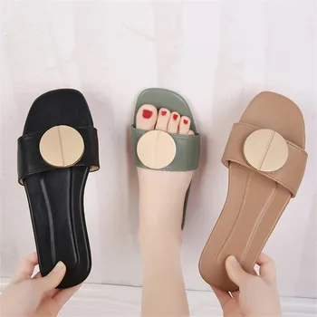 

Fashion Party Slippers Women Summer Beach Shoes Green Black Beige Ladies Slides Metal Decoration Flat Mules Shoes Women Sandals