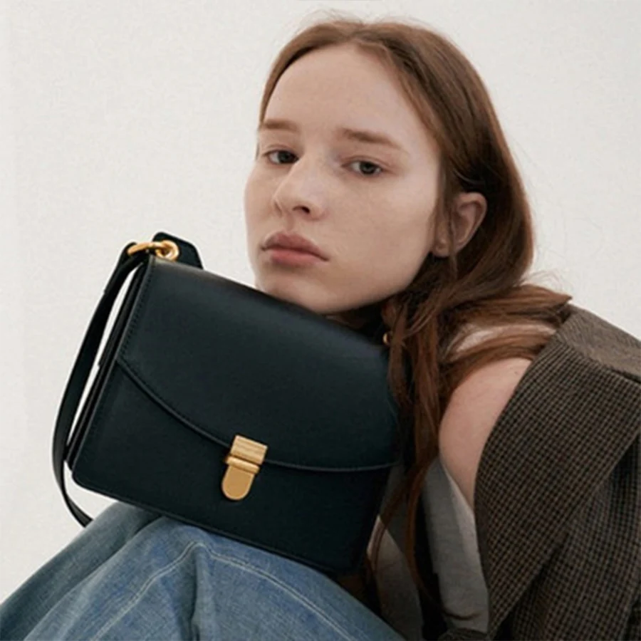 

Casual Women Handbag Designer Crossbody Bags For Women Female Girl 2019 Summer Chain Lock Shoulder Messenger Bag bolsa feminina