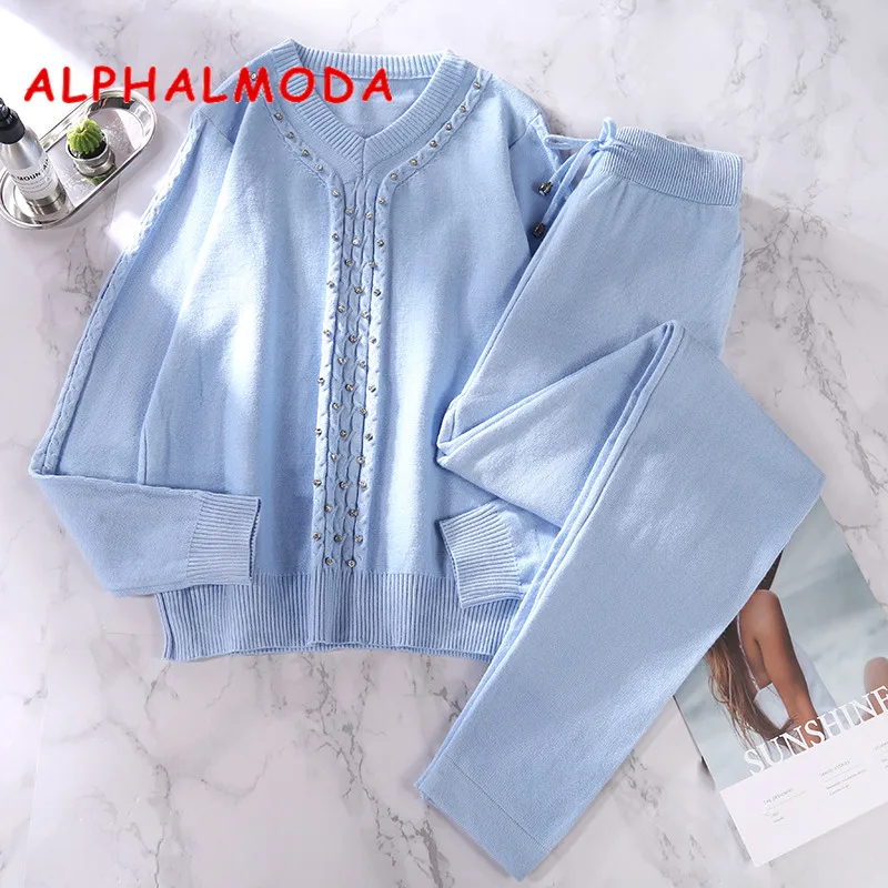 ALPHALMODA New Winter Women Knitted Diamond Sweater Pants Suit Tidy V-collar Twisted Crystal Jumper Trousers Tracksuits ALPHALMODA New Winter Women Knitted Diamond Sweater Pants Suit Tidy V-collar Twisted Crystal Jumper Trousers Tracksuits