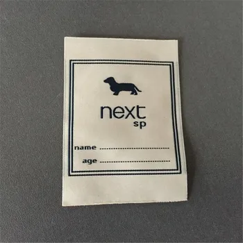 

Customized High Density Soft Clothing Labels Woven Flag Labels
