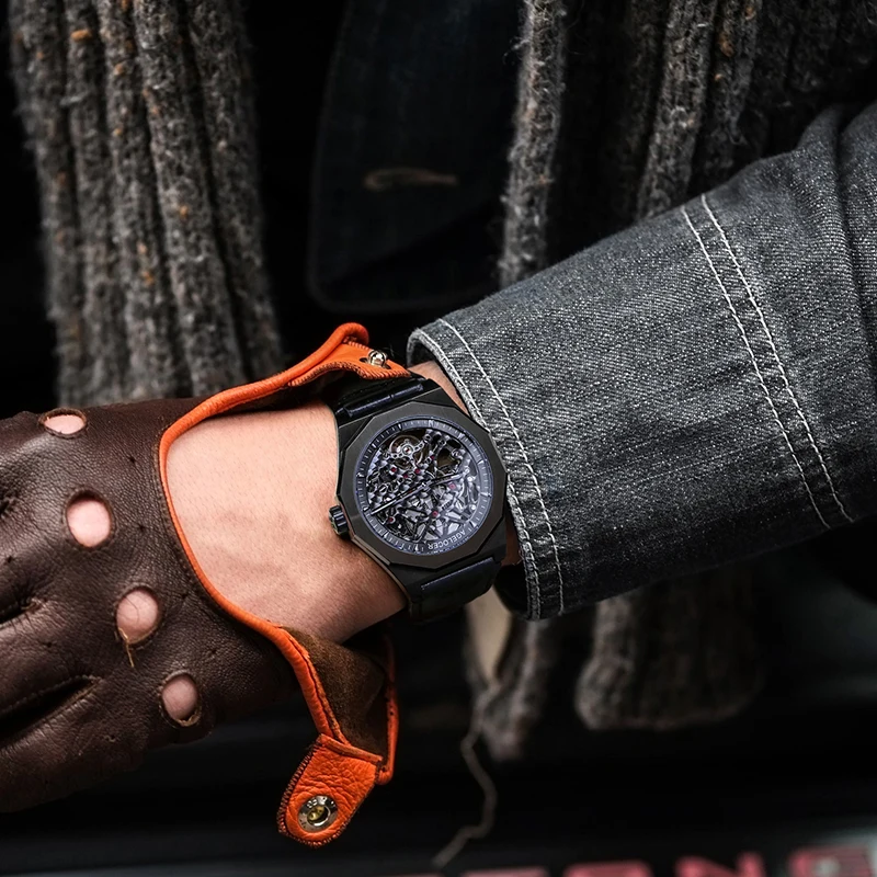 

Agelocer Black Men Automatic Mechanical Watches Genuine Leather Strap Power Reserve Waterproof Clock 6001J1