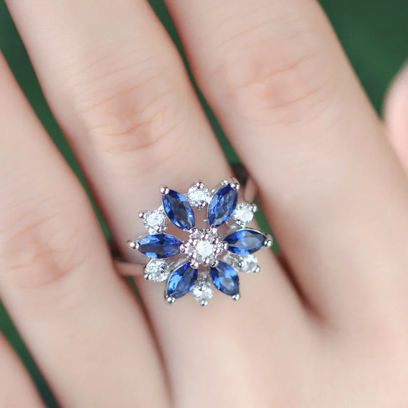 ThreeGraces Брендовое корейское Ювелирное Украшение с фианитом Сверкающее светло-голубой Цирконий модное обручальное кольцо для женщин RG022