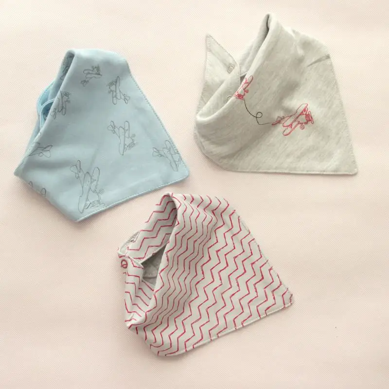 3 шт./упак. Детские хлопковые нагрудники для новорожденных в мультипликационном стиле; шарф для детей прекрасный Slabbetj для прокладочная салфетка Водонепроницаемый унисекс 0-6Years
