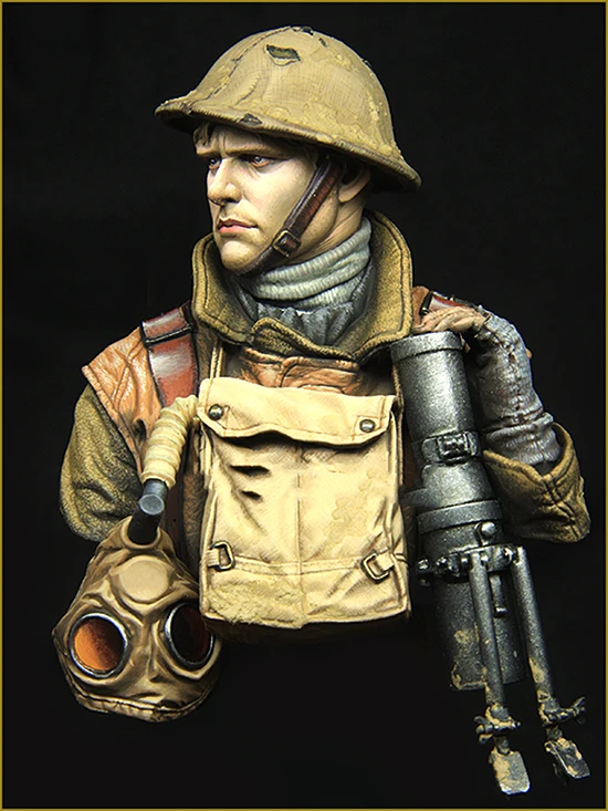 British LEWIS Gunner    (2)