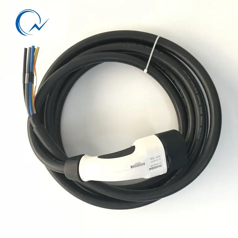 32A for EV side IEC62196-2 Type 2 European standard plug Single phase 5pin 7pin Three phase IEC female AC plug with 5m Cable