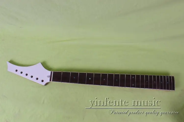 

one good new 6 string Unfinished electric guitar neck 0111#