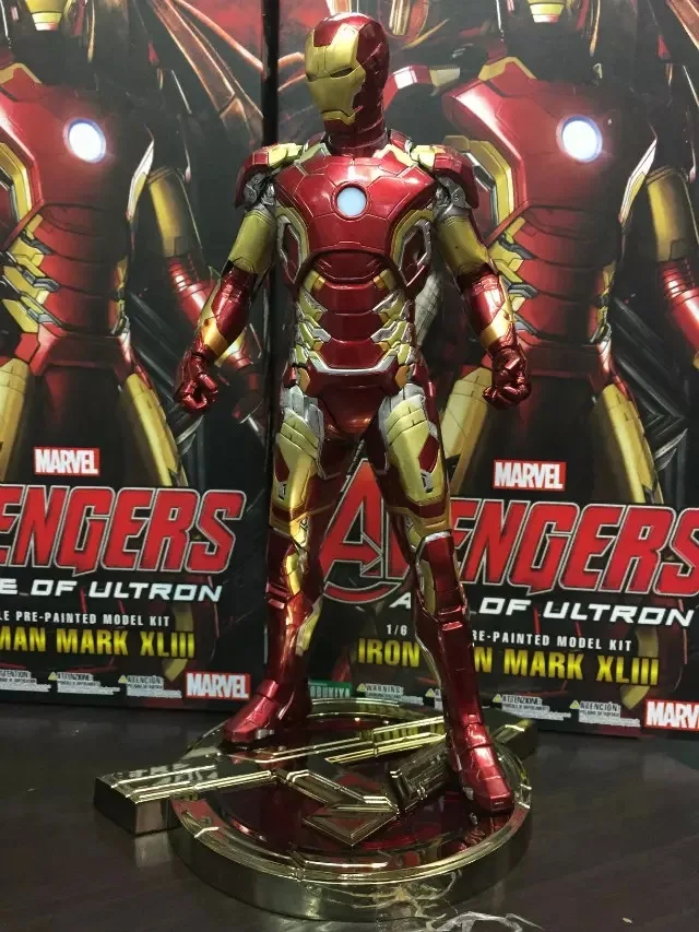 

Super Hero Iron MK43 Man Action Figure 12inch Iron Man Doll PVC figure Toy Anime Figure kids toys New Arrival