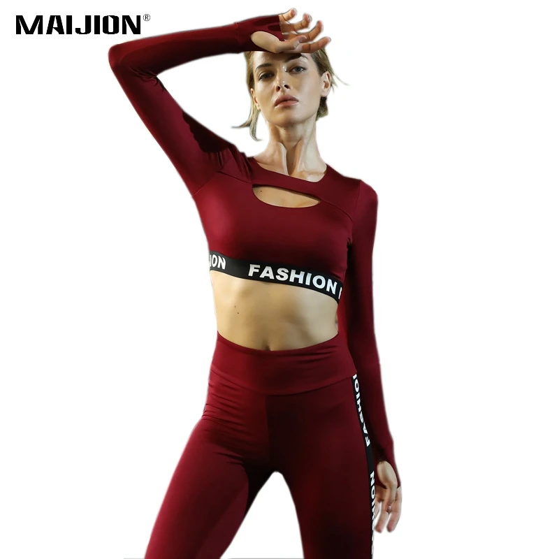 

MAIJION Autumn Winter Running Yoga Sets Women Padded Bra+Letter Leggings Sexy Fitness Sport Suits Long Sleeve Top Printed Sets