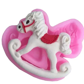 

Cartoon Trojan shaped 3D fondant cake silicone mold soap polymer clay molds chocolate pastry candy making decoration tools F0731