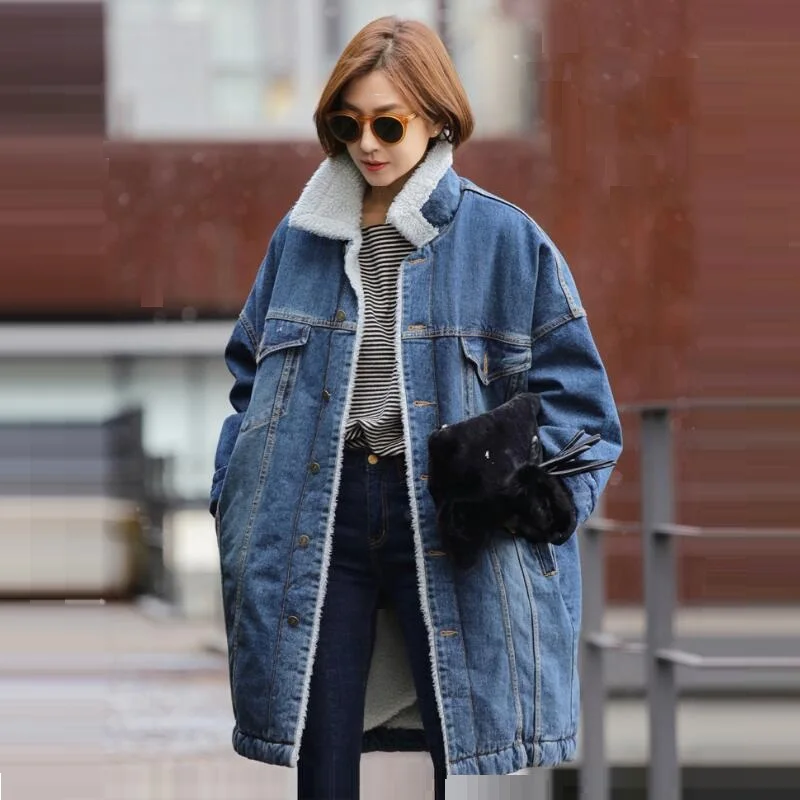 

Autumn Winter Jacket Female New 2019 Women Wool lining jean Coat With 4 Pockets Warm Jeans Coat Long Outwear Wide Denim Jacket