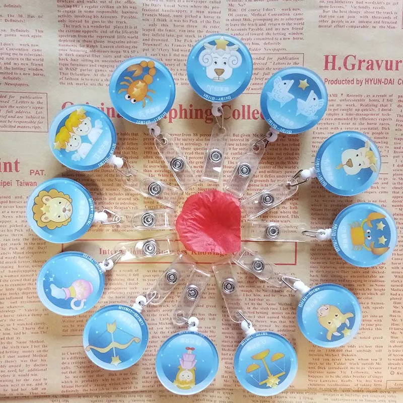 

12 Kind Lovely Animal Retractable Pull Badge Reel ID Lanyard Name Tag Card Nurse Student Doctor Badge Holder lovely Kids Reels