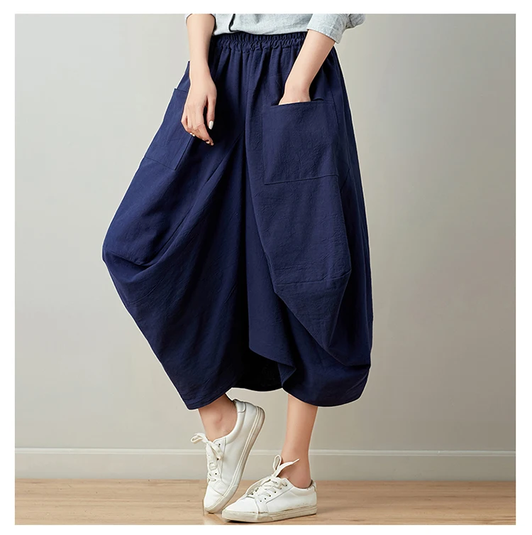 casual pleated skirt