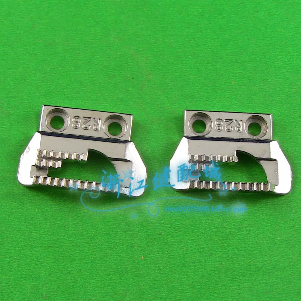 

Vintage old fashion household sewing machine home teeth tooth feed dog