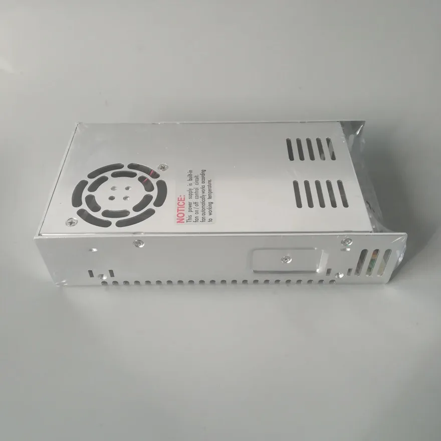 conduzida luz de tira para 03