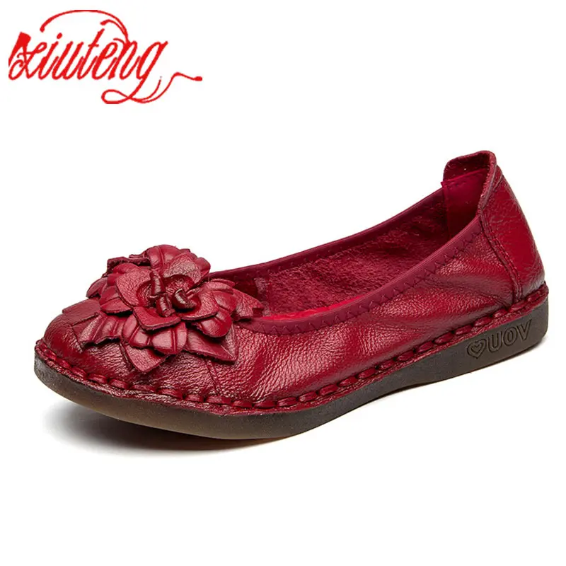 

Xiuteng 2018 Retro Style Handmade Genuine Leather Shoes Women Thick With Heels Flowers Flats Soft Bottom Pointed top Shoes