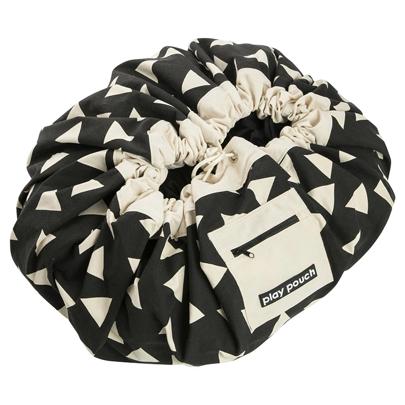 printed_play_pouch_triangles_plopped_2000x2000