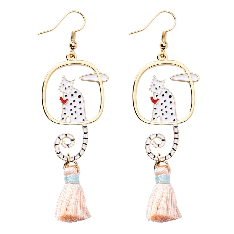 

New Korean Sweet Cute Long Tail Dots Cat Pink Tassel Gold Earrings For Girl Laides Cartoon Kitty Ear Cuff For Women Clip