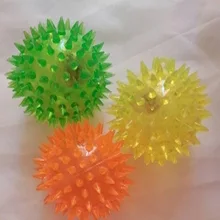 Светящийся эластичный массажный мяч оптом Sting ball детская игрушка мяч надувной мяч детский сад студент призы голосовой подарок LIN TING HAN