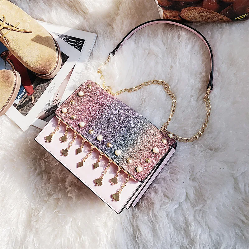 

ADIYATE Women Sequins Bag New 2018 O Bag Arrival High Quality Double Color Sequins Handbags Phone Travel Kawaii Bolsas Femininas