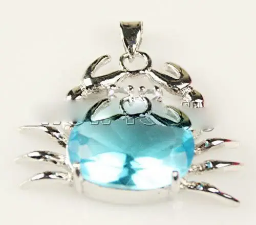 

FREE shipping>>>>>Fashion Design Blue Faceted Zircon Woman's Crab Necklace Pendant #02
