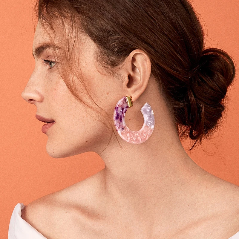

2018 Big Circle Geometry Statement C Shape Acrylic Earrings Multi Colors Women Beach Earrings
