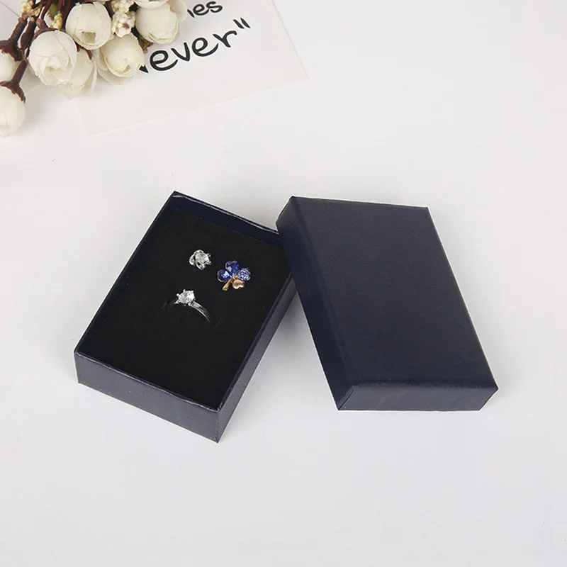 8789438288_1994478457